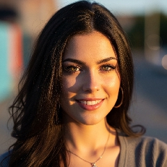 Ava Taylor